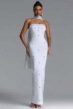 MAXI'S WHITE STRAPLESS DRESS WITH CRYSTALS AND A DECORATIVE SCARF