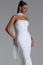 MAXI'S WHITE STRAPLESS DRESS WITH CRYSTALS AND A DECORATIVE SCARF