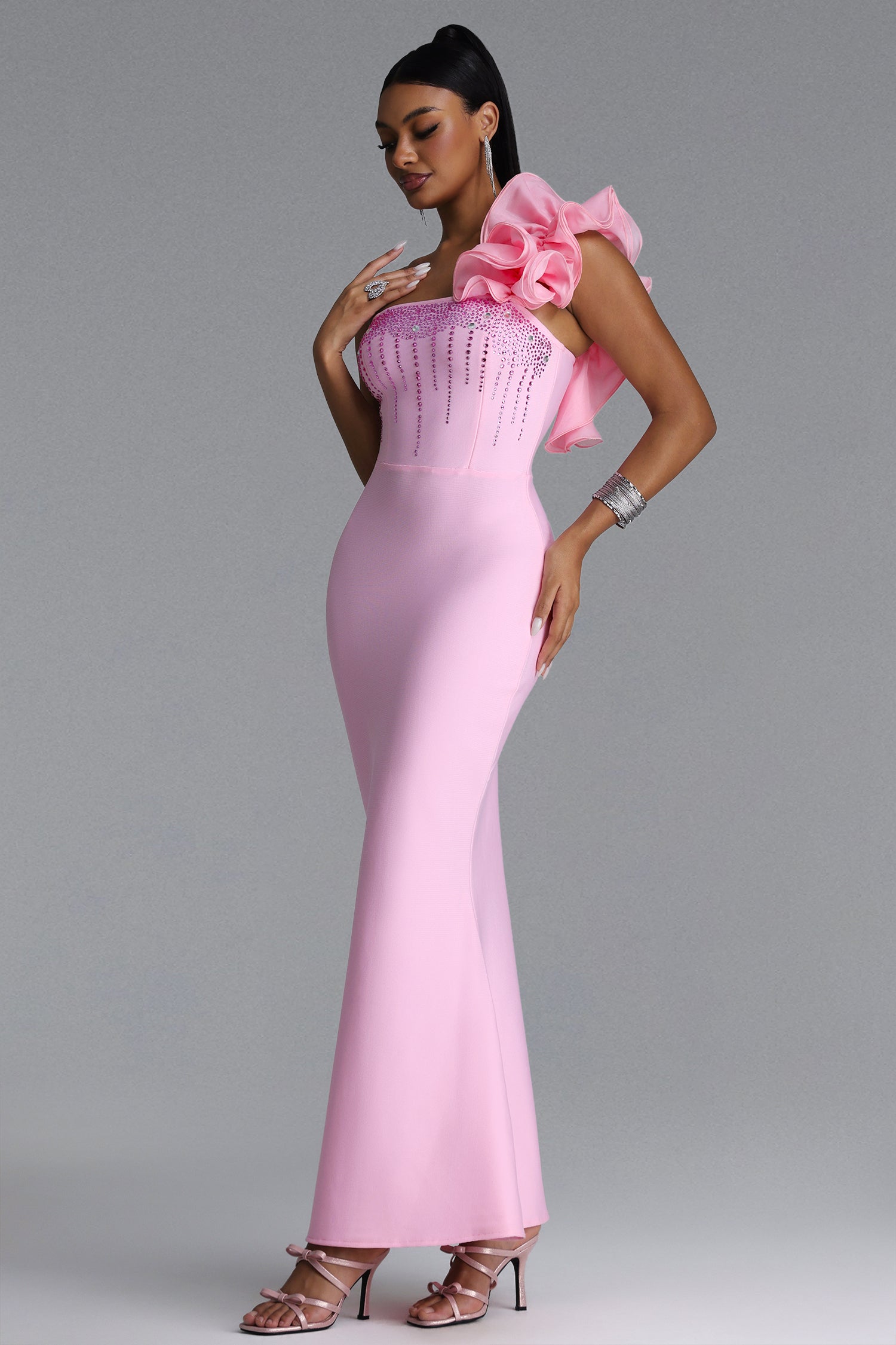 MAXI PINK DRESS FOR ONE SHOULDER WITH FLOWER AND CRYSTALS