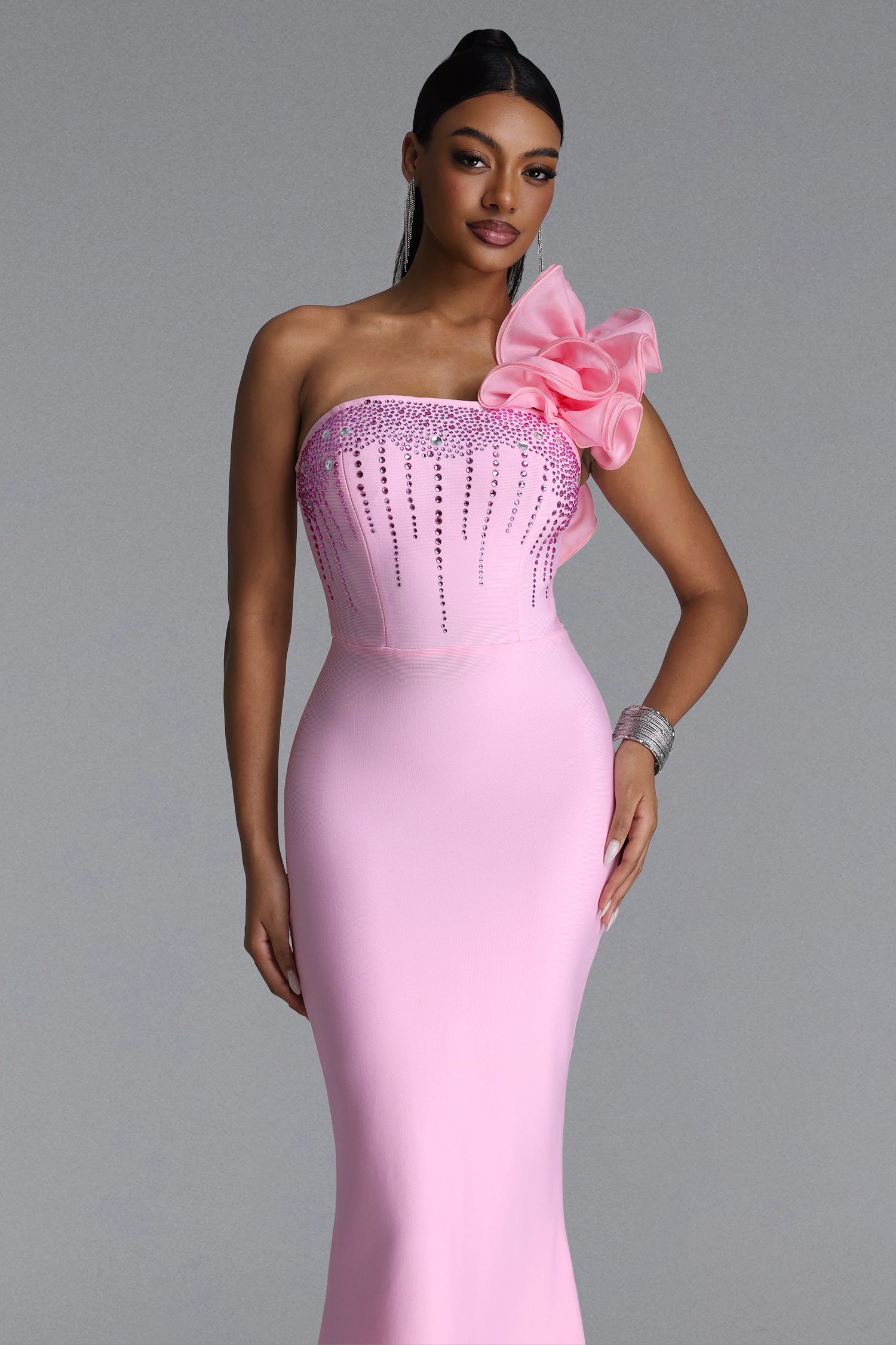MAXI PINK DRESS FOR ONE SHOULDER WITH FLOWER AND CRYSTALS