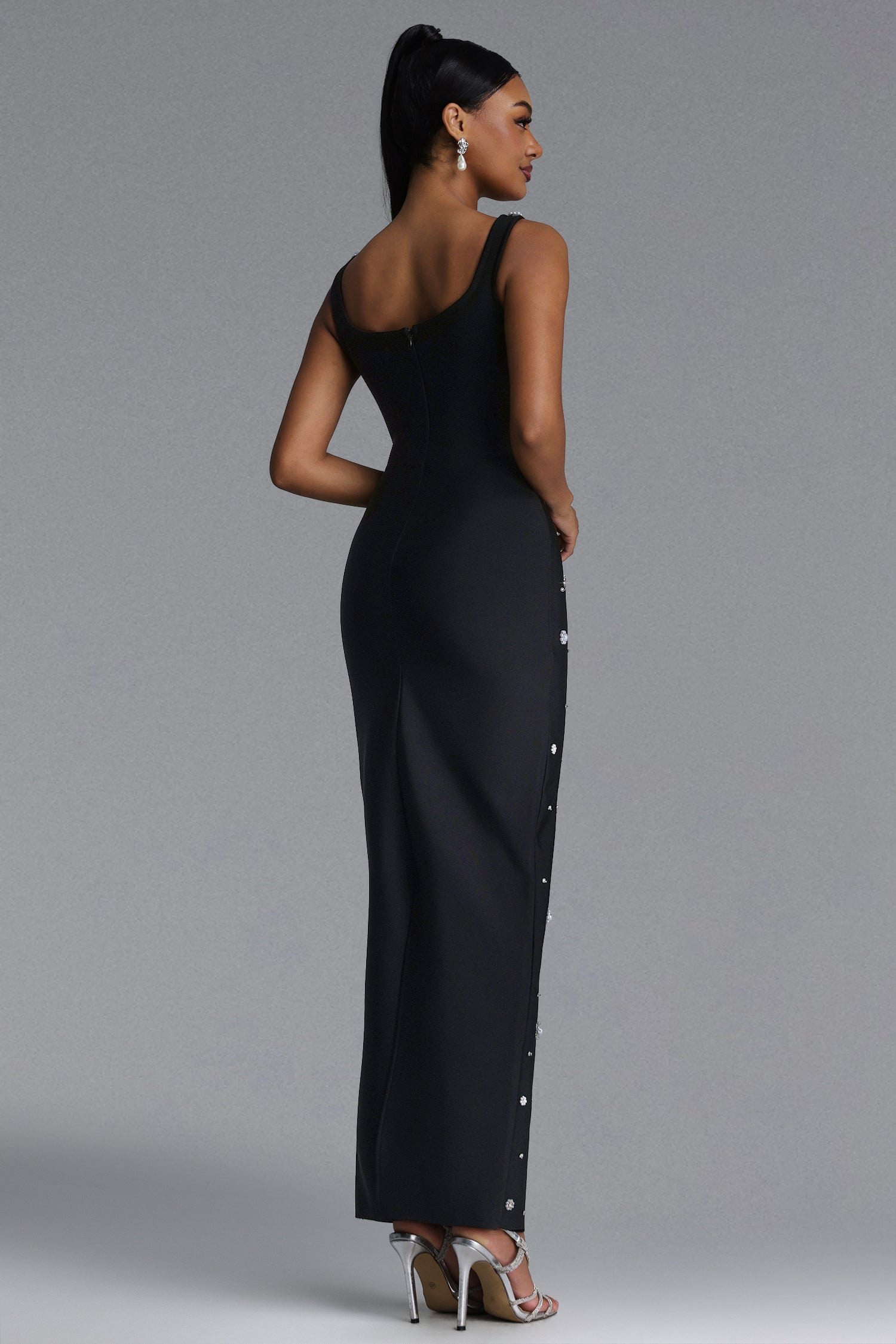 MAXI BLACK DRESS WITH CRYSTAL DECORATIONS AND JEWELRY STRAPS