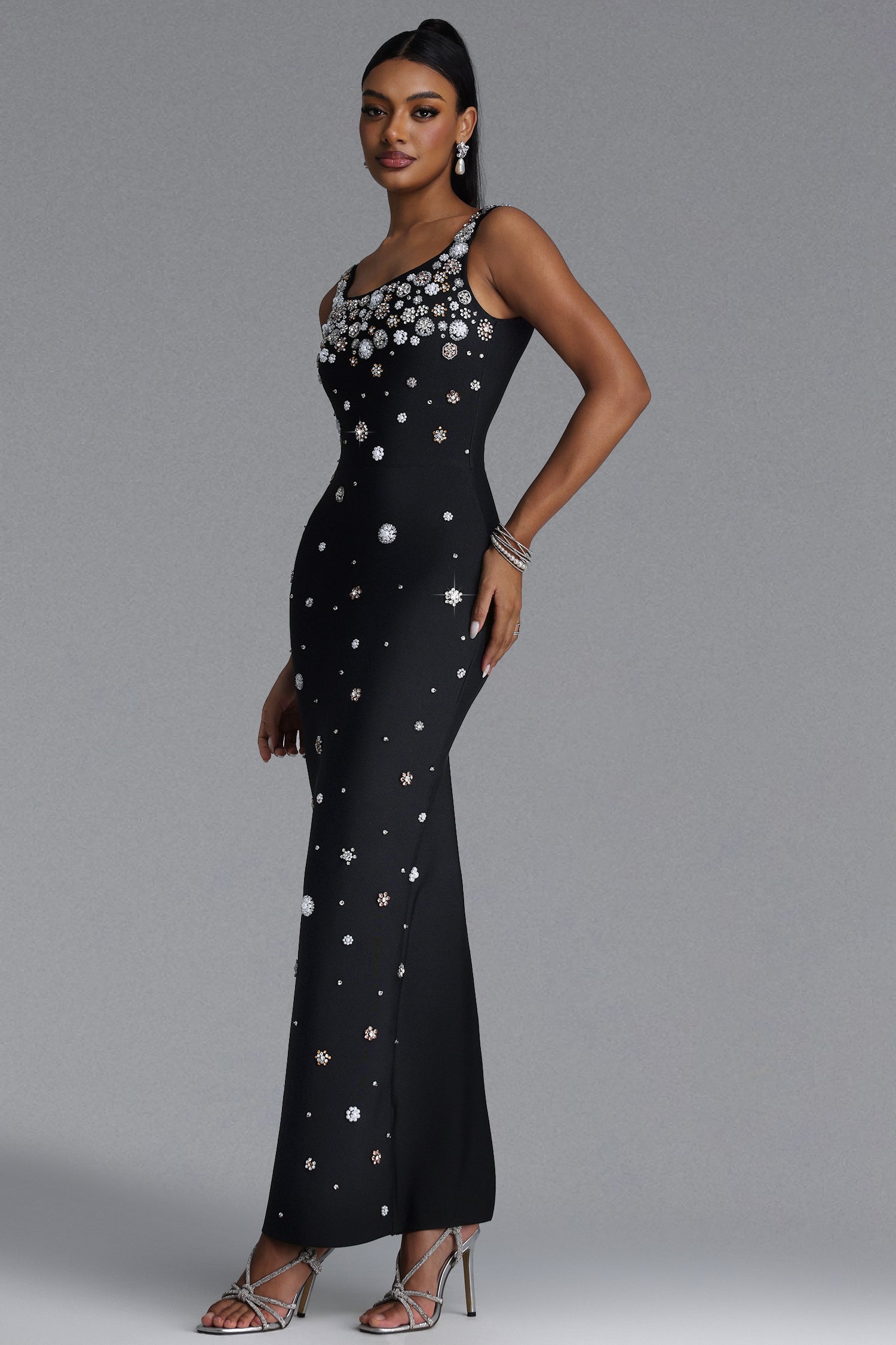 MAXI BLACK DRESS WITH CRYSTAL DECORATIONS AND JEWELRY STRAPS