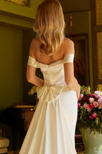 Form-Fitting Wedding Dress  A Sweetheart Neckline, Off-Shoulder