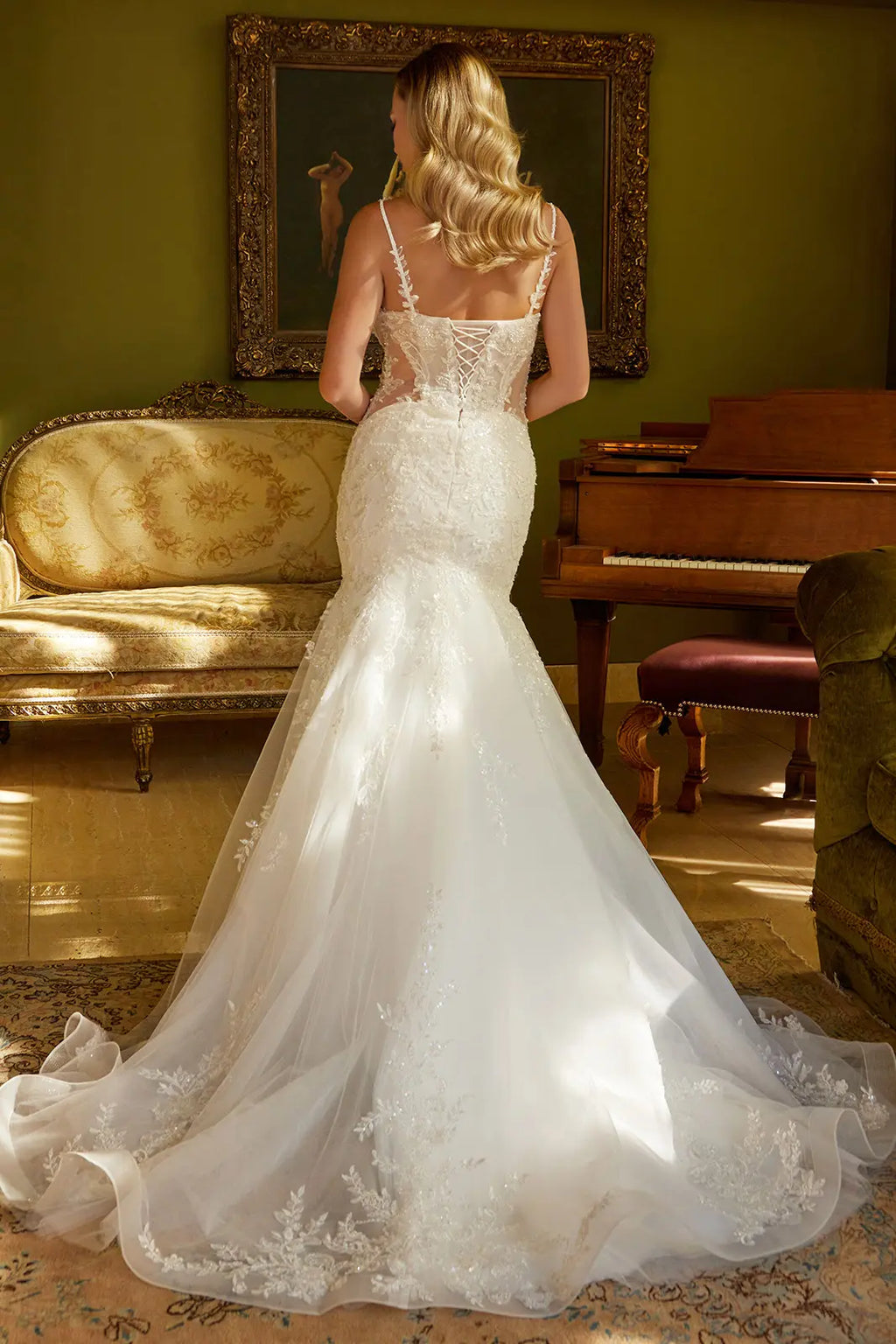 Mermaid Silhouette Wedding Dress Adorned with Beads, Sequins and Floral Embroidery