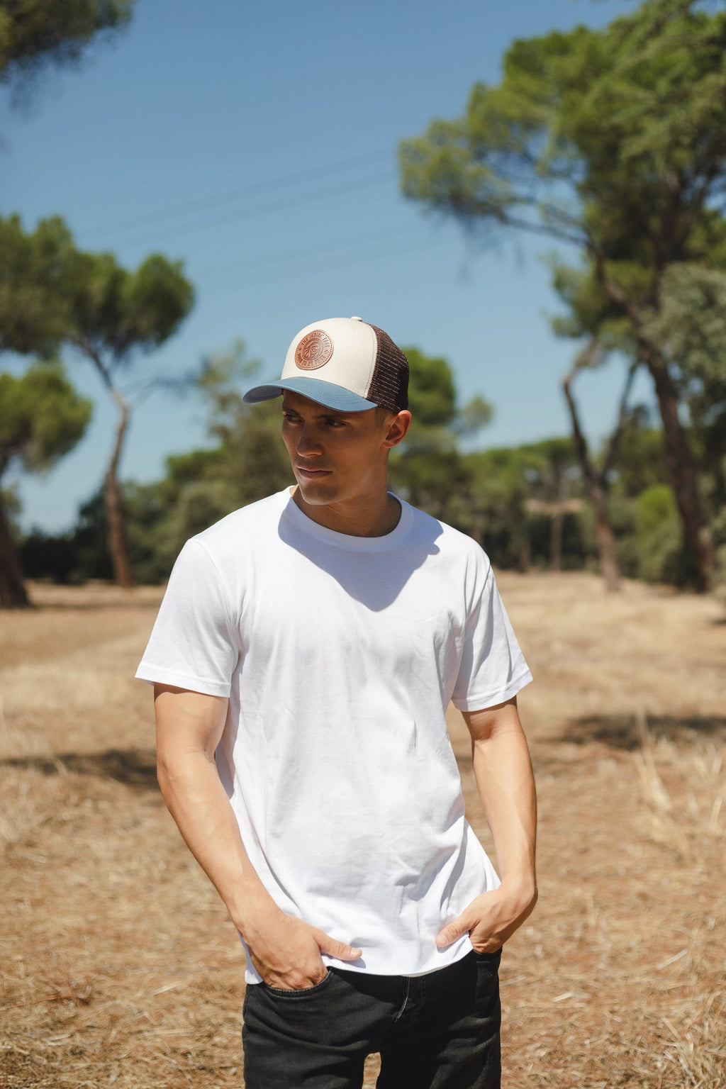 Born to Be Free Beige / Blue