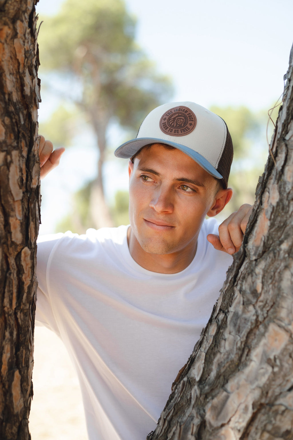 Born to Be Free Beige / Blue