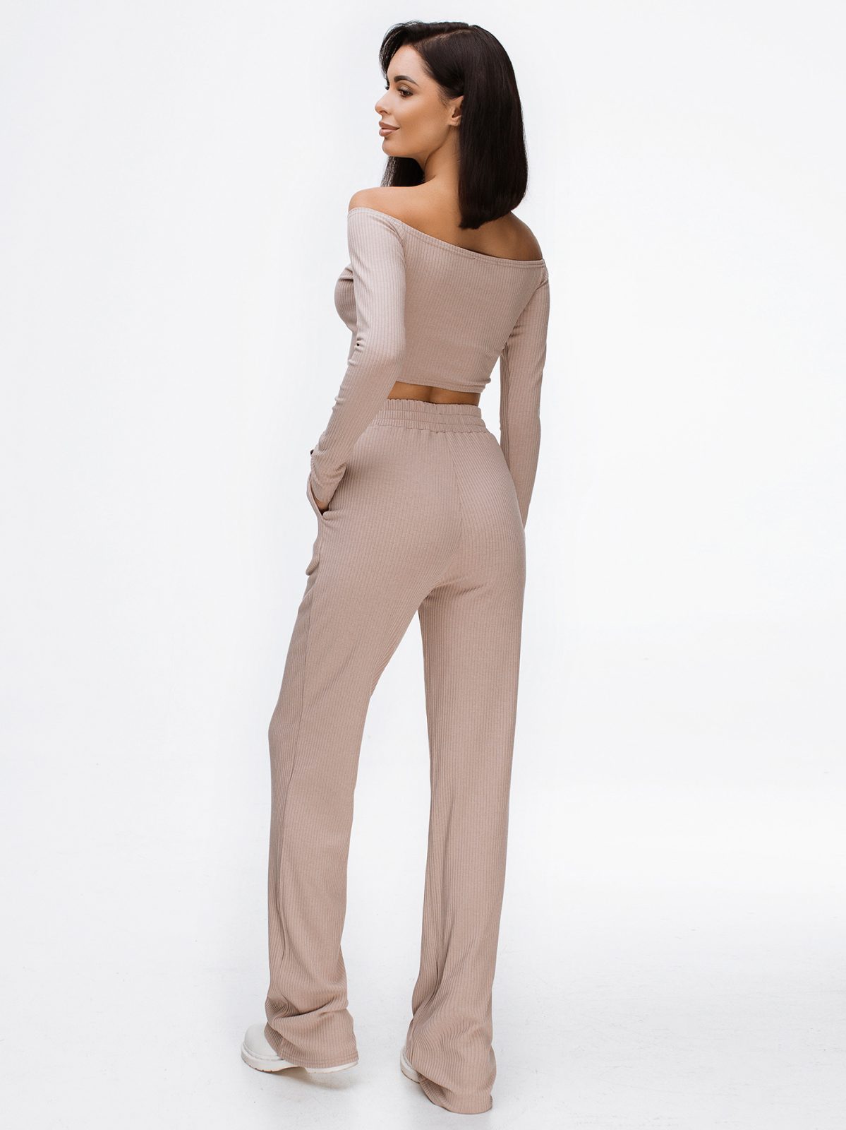 Off-Shoulder Crop Top & Pants Set – Two-Piece Lounge Outfit | GLOWSYOU-13