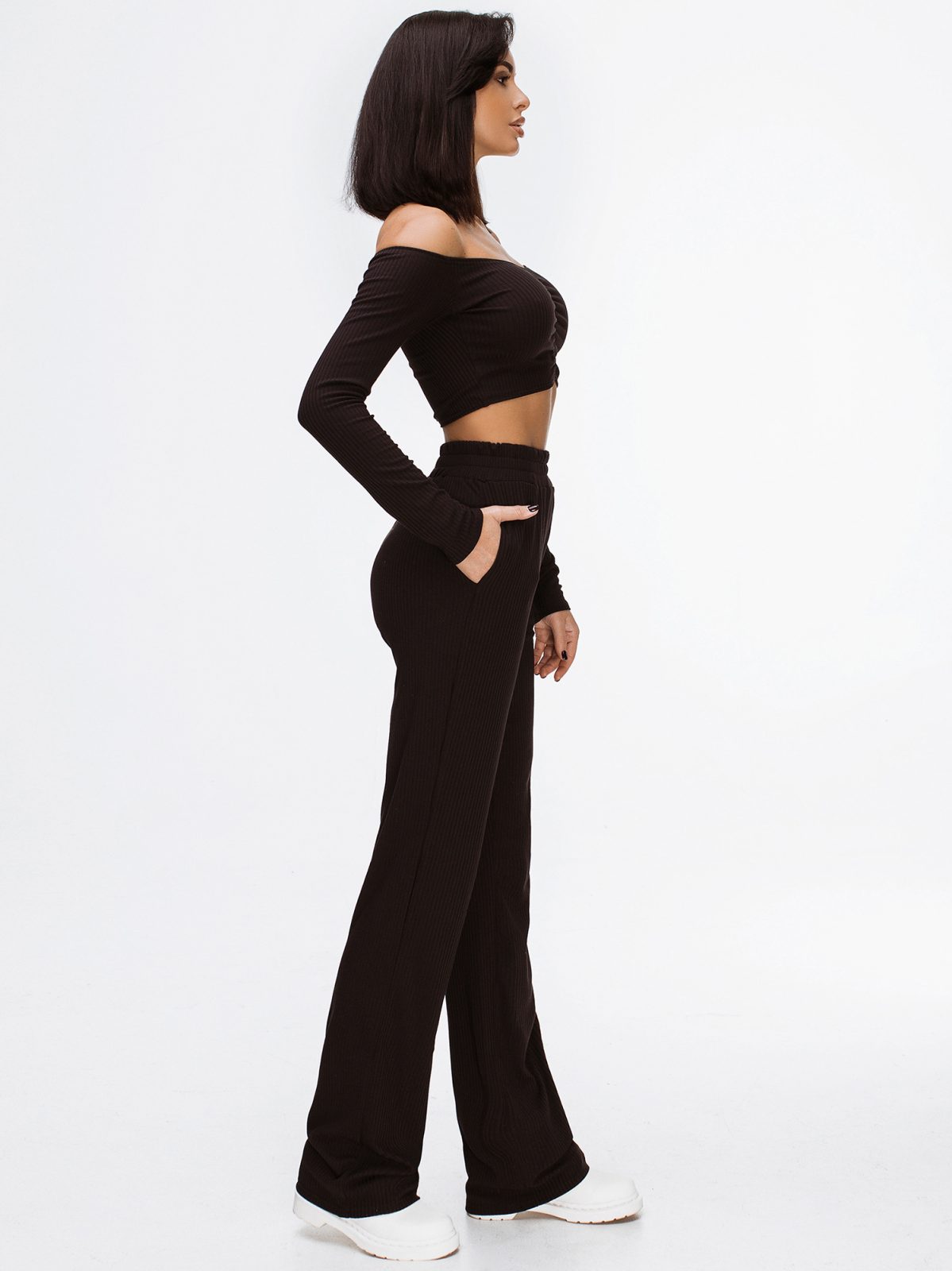 Off-Shoulder Crop Top & Pants Set – Two-Piece Lounge Outfit | GLOWSYOU-11