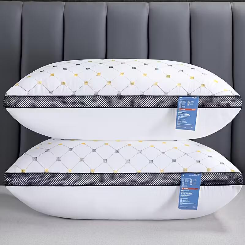 Poduszka Hotelowa– Pokrowiec z Hipoalergicznej Poliestru na Każdą Porę Roku