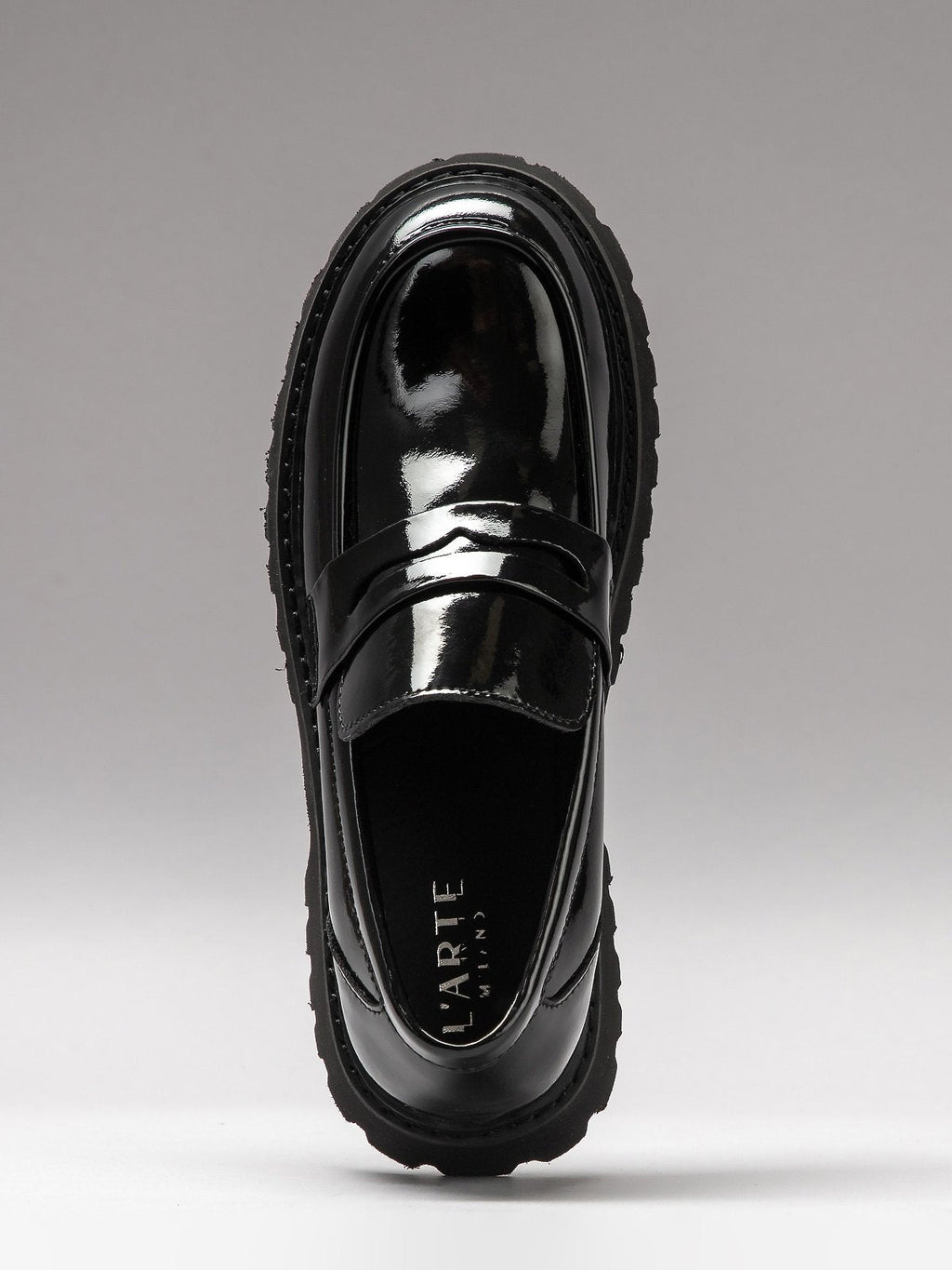 Women's leather shoes