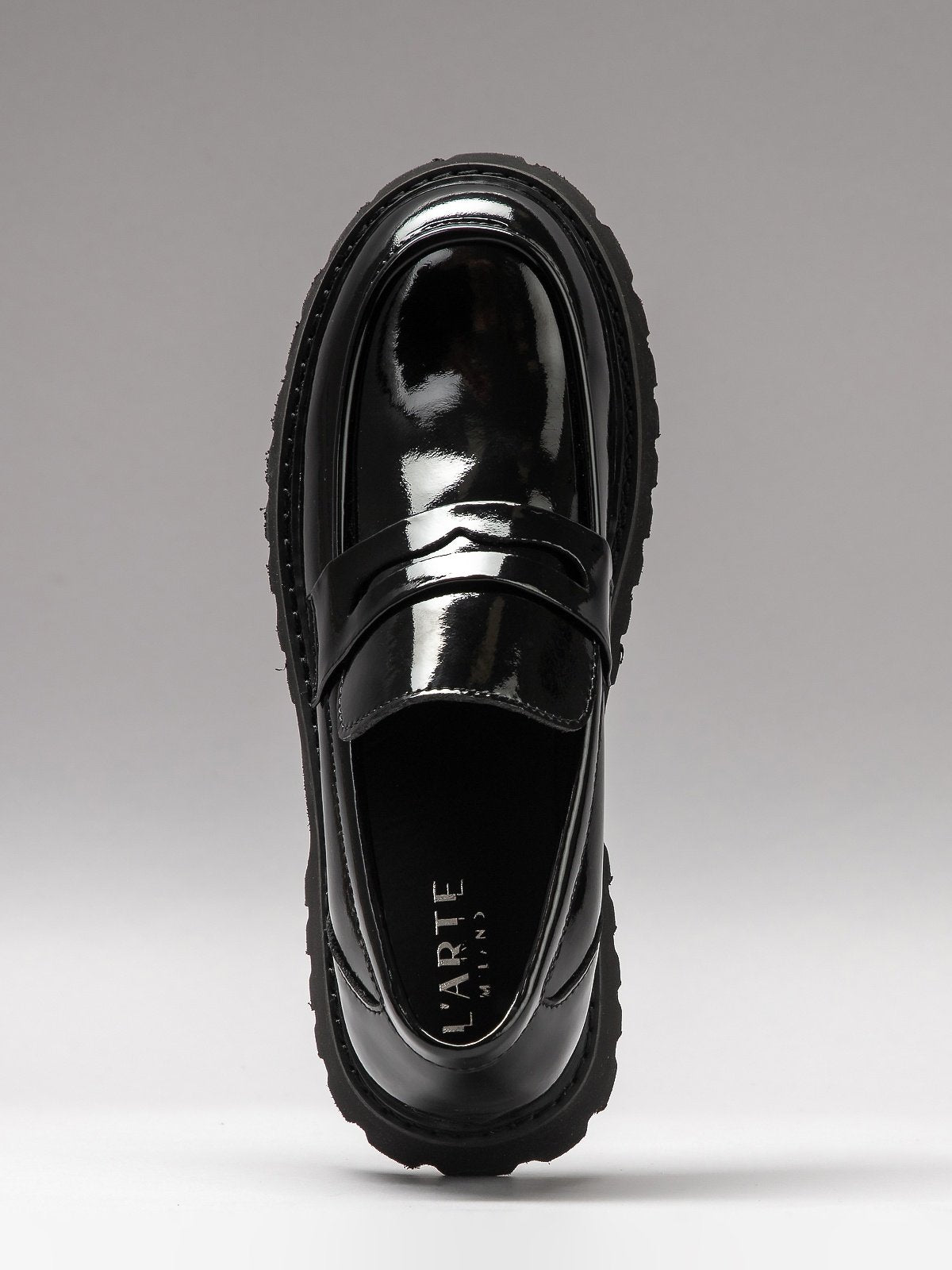 Women's leather shoes