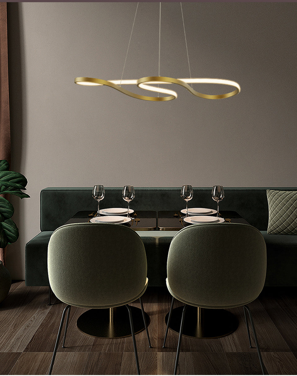Lampa wisząca nad wyspą kuchenną, stół barowy, dekoracja jadalni