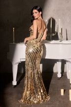 Strapless Fitted Dress With A Sweetheart Neckline And A Thigh-High Slit