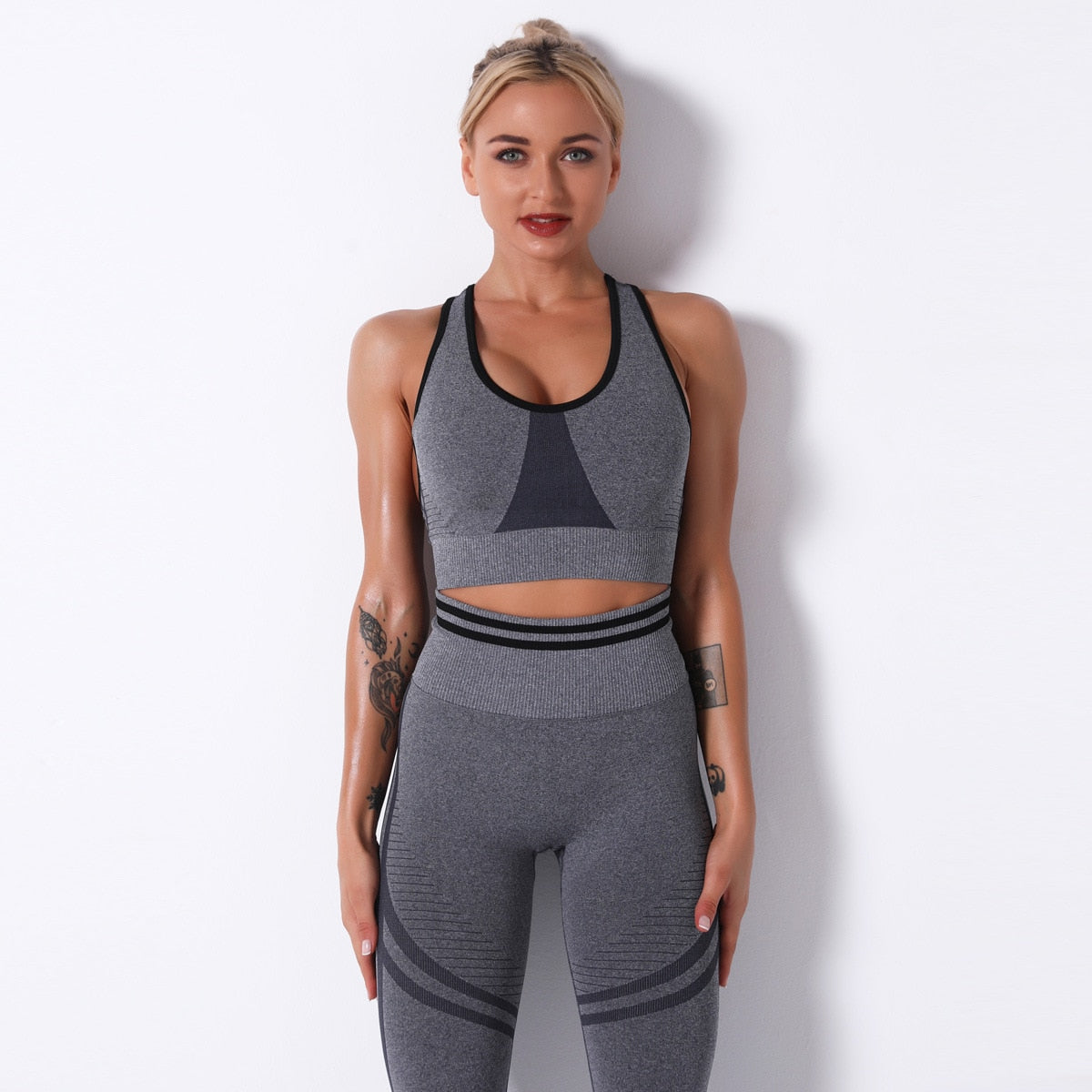 Seamless Striped Leggings Pants And Bra Top Yoga Tracksuit Fashion Work Out Fitness Running Sports Two Piece Set For Women