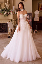 Romantic Strapless Lace Appliqué Tulle Wedding Gown with Train