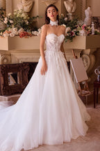 Romantic Strapless Lace Appliqué Tulle Wedding Gown with Train
