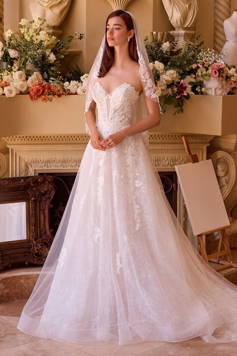 Romantic Strapless A-Line Lace Wedding Gown with Tulle Skirt